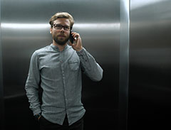 почему в лифте не работают мобильные телефоны