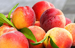 почему персики называются персиками